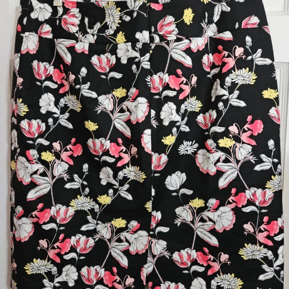 LIZ CLAIBORNE Black Pink Floral Print Lined Skirt Ladies Size 16 - Picture 5 of 5